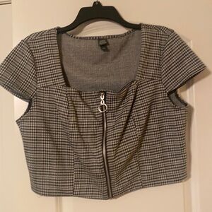 Wild Fable vest/shrug